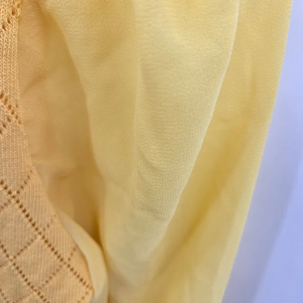 Yellow Sheer Sleeve Knit V-Neck Lightweight Cardigan Blouse Size Small